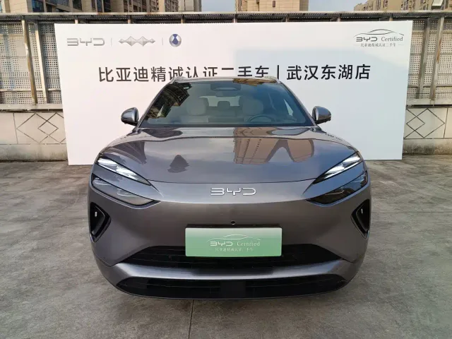 BYD Sealion 06 — Фото автомобиля 2