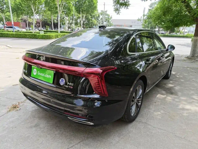 Hongqi H5 — Фото автомобиля 6