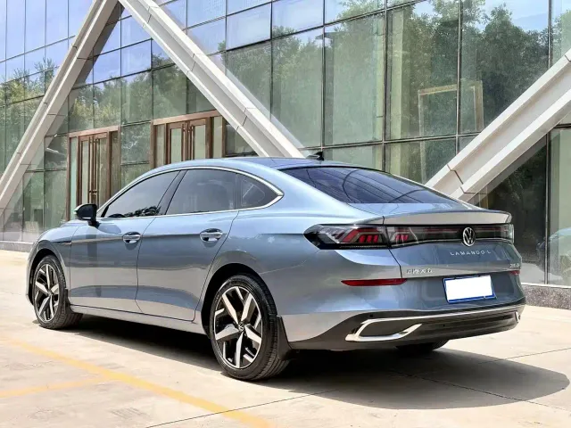 Volkswagen Lamando — Фото автомобиля 3