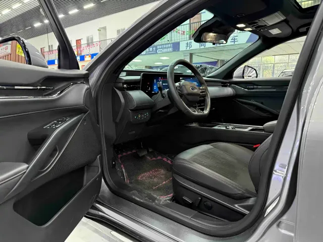 Ford Mondeo — Фото автомобиля 5