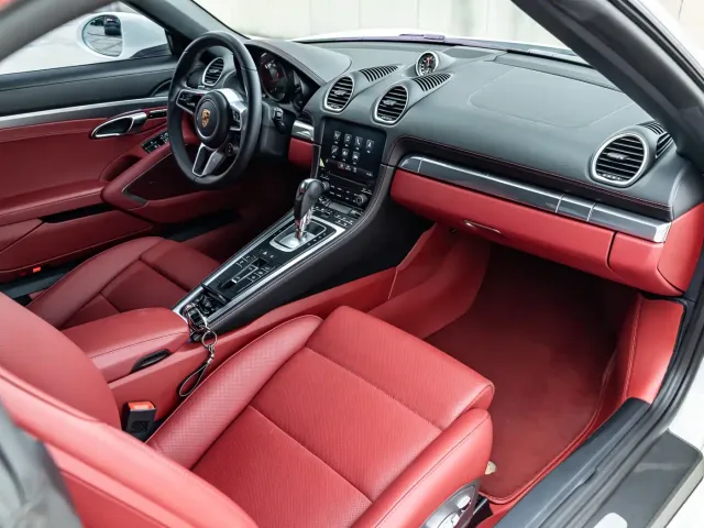 Porsche 718 — Фото автомобиля 26