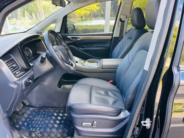 GAC Trumpchi M8 — Фото автомобиля 8