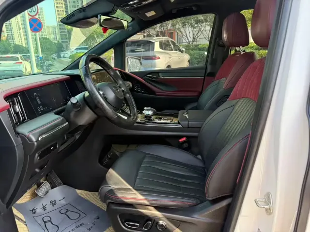 GAC Trumpchi M8 — Фото автомобиля 4