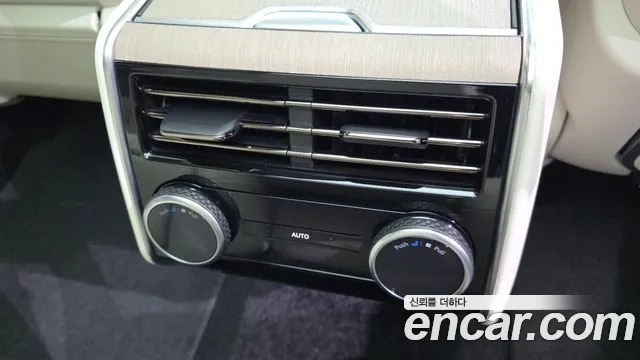 Land Rover Range Rover 5th Gen — Фото автомобиля 18