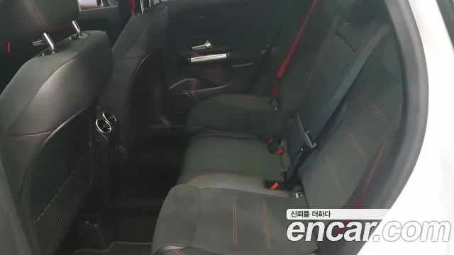 Mercedes-Benz GLA-Class H247 — Фото автомобиля 10