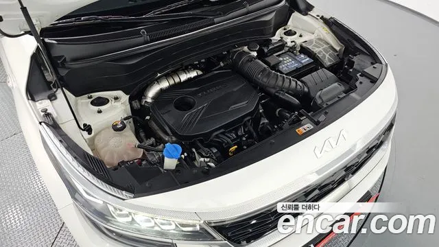 Kia Seltos Seltos Бензин 1.6 турбо 2WD — Фото автомобиля 6