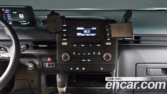 Hyundai Staria Staria L3.5 Карго 5 мест — Фото автомобиля 14