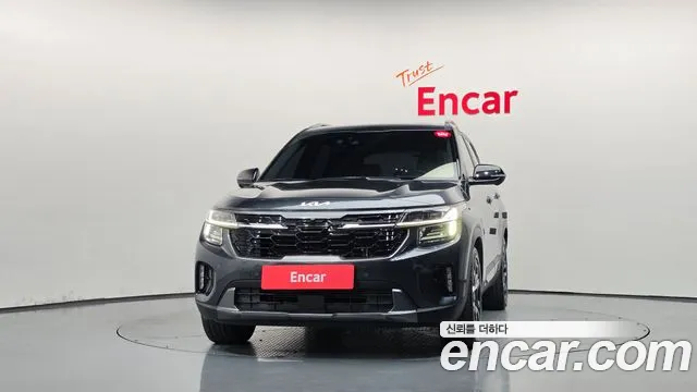 Kia Seltos — Фото автомобиля 3