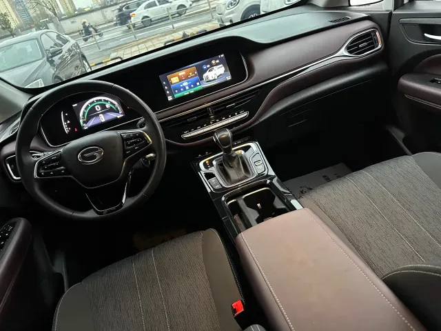 GAC Trumpchi M6 — Фото автомобиля 15