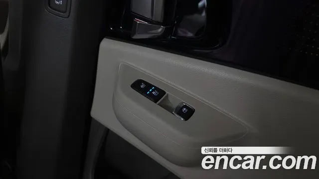 Kia Carnival 4th Gen — Фото автомобиля 24