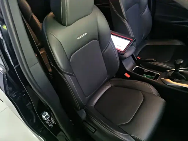 Maxus G50 — Фото автомобиля 24