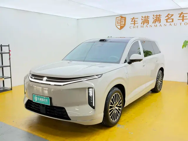 Фотография автомобиля — BYD Dynasty-D