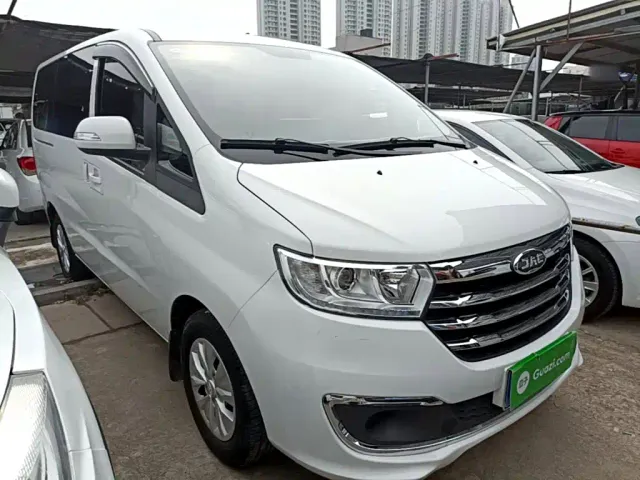 JAC Refine JAC Refine M3 2022 1.5T 7-Seater Standard — Фото автомобиля 3