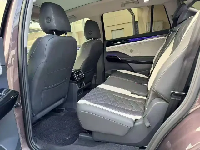 Volkswagen ID.6 Crozz — Фото автомобиля 5