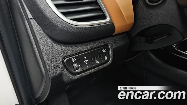 Kia Seltos — Фото автомобиля 23