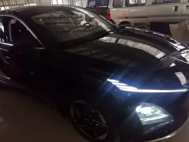Wuling Starlight — Фото автомобиля 3