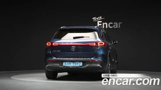 Mercedes-Benz EQA H243 — Фото автомобиля 4