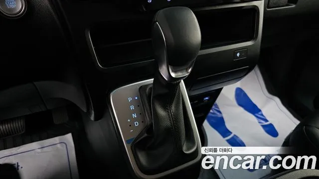 Hyundai Staria — Фото автомобиля 9