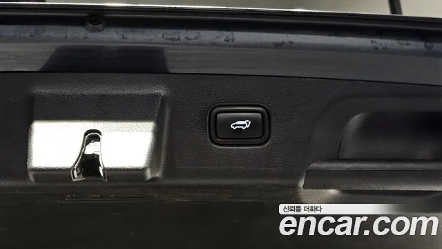 Hyundai Palisade Palisade Бензин 3.8 2WD — Фото автомобиля 20