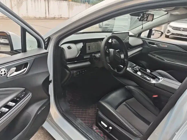 GAC Aion S Plus — Фото автомобиля 15