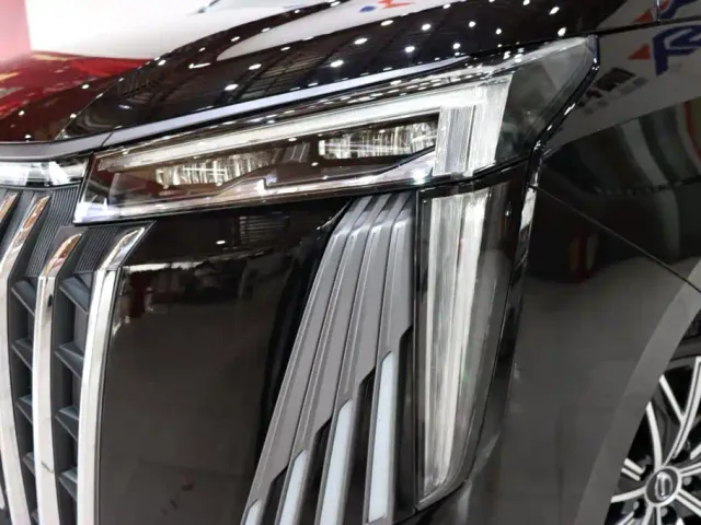 GAC Trumpchi M8 — Фото автомобиля 19