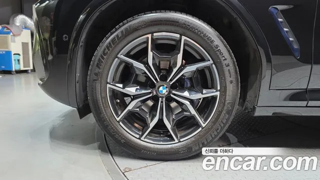 BMW X4 xDrive20i M Sport — Фото автомобиля 21