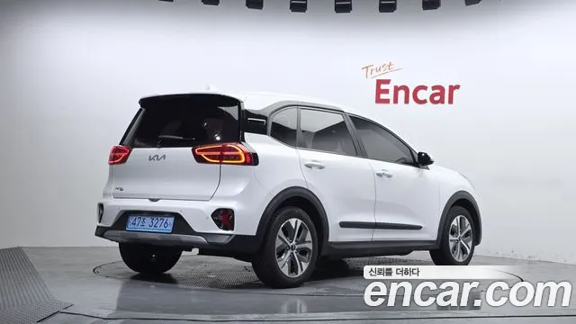 Kia Niro Niro Plus Earth — Фото автомобиля 2