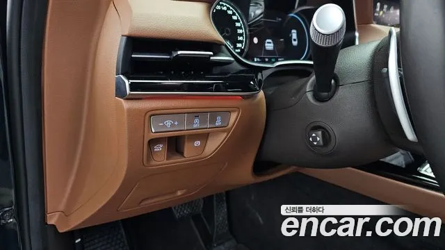 Genesis G80 RG3 — Фото автомобиля 16