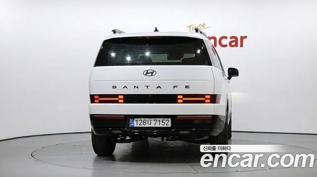 Hyundai Santafe — Фото автомобиля 4