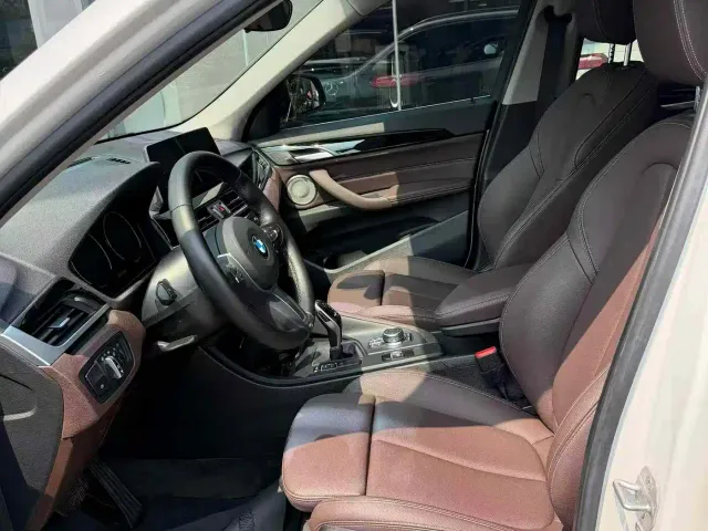 BMW X1 — Фото автомобиля 3