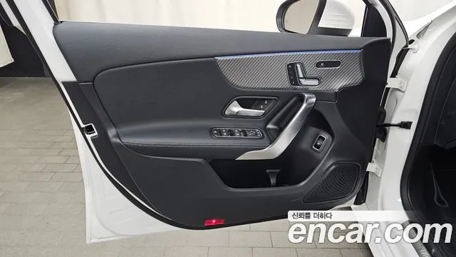 Mercedes-Benz A-Class W177 — Фото автомобиля 23