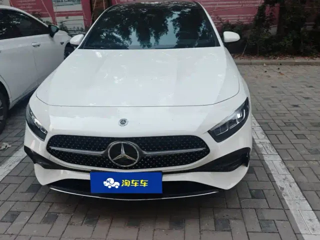 Mercedes-Benz A-Class — Фото автомобиля 2