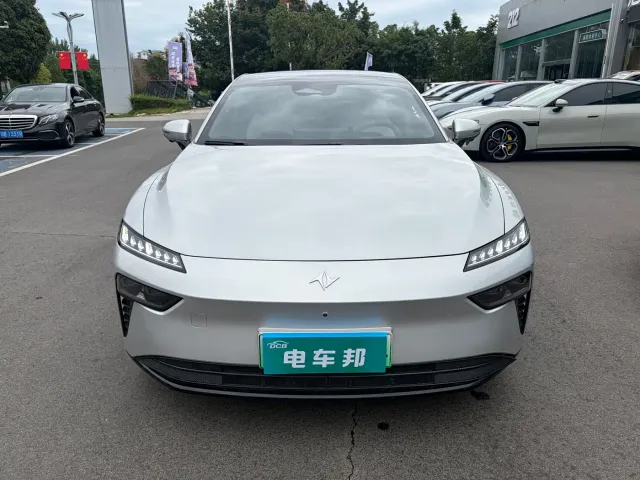Dongfeng eπ 007 — Фото автомобиля 2
