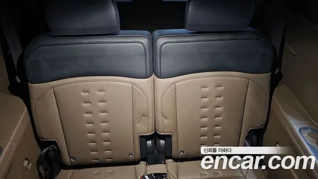 Kia EV9 — Фото автомобиля 18
