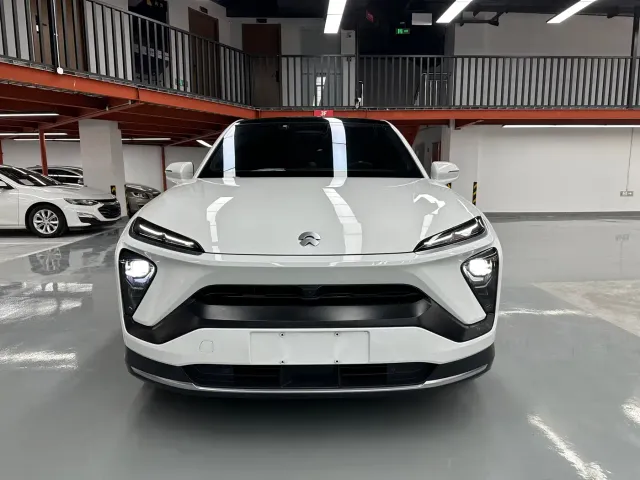 Nio EC6 — Фото автомобиля 2