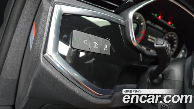 Audi Q3 35 TDI Premium — Фото автомобиля 15