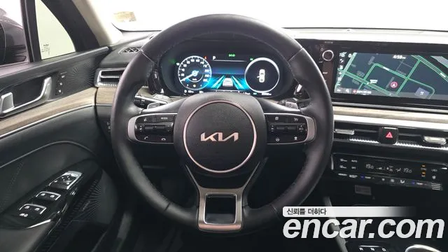 Kia K5 Signature — Фото автомобиля 12