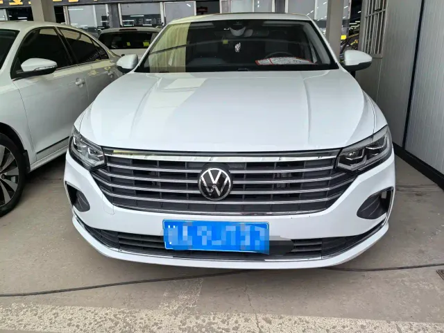 Volkswagen Lavida — Фото автомобиля 2