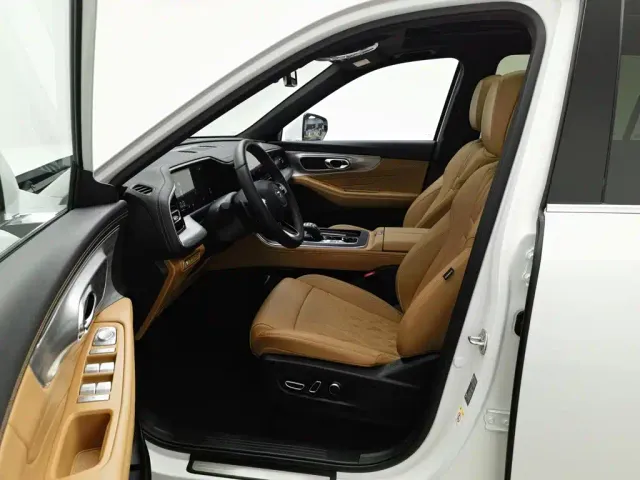 GAC Trumpchi GS8 — Фото автомобиля 10