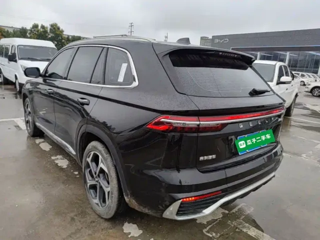 Geely Xingyue L — Фото автомобиля 4