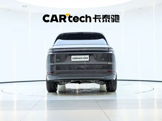 Li Auto L7 — Фото автомобиля 5