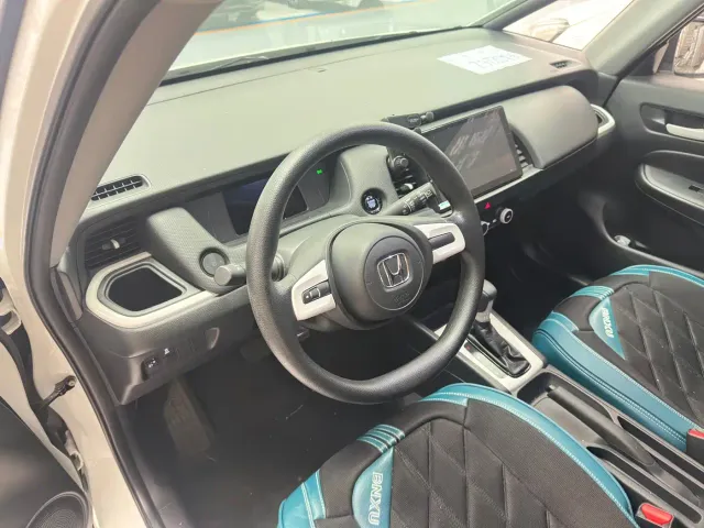 Honda Fit — Фото автомобиля 7