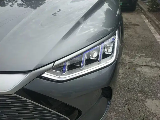 BYD Song PLUS — Фото автомобиля 23