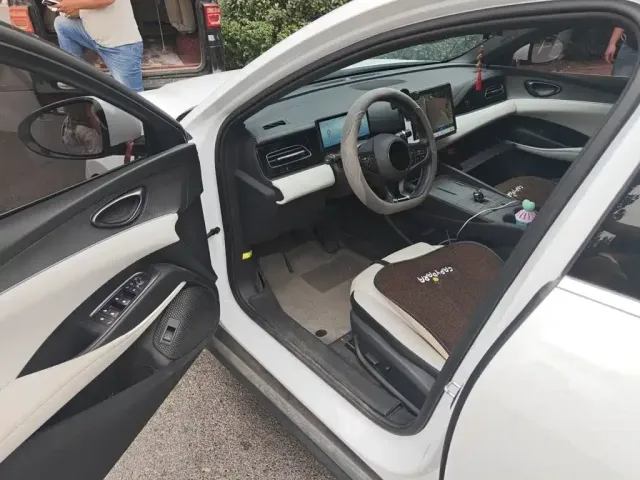 BYD Seal 06 — Фото автомобиля 12