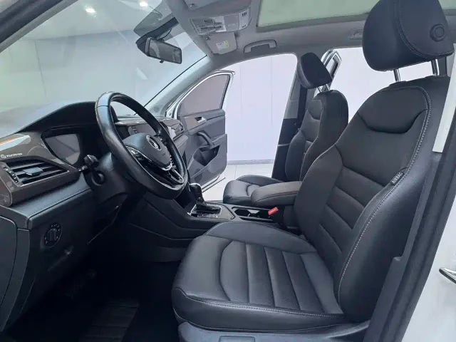 Volkswagen Tharu — Фото автомобиля 11