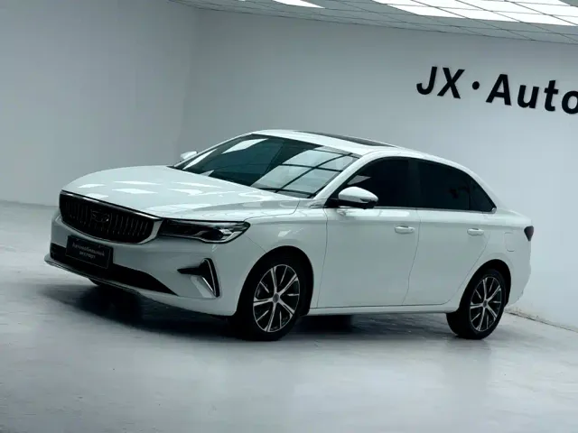 Фотография автомобиля — Geely Emgrand