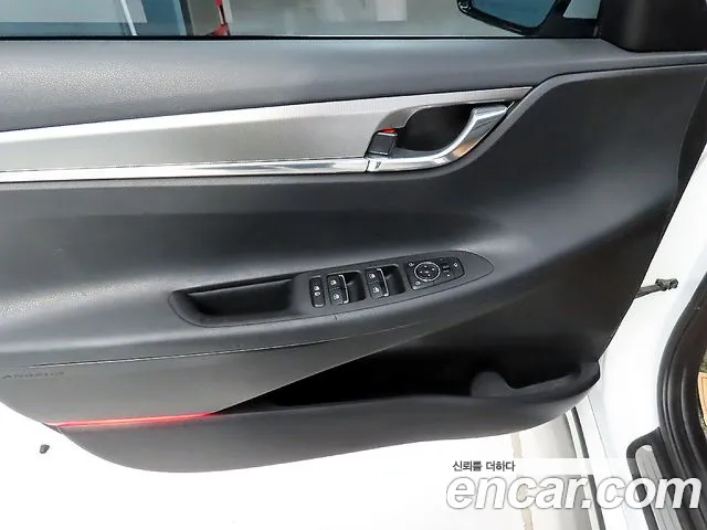 Hyundai Grandeur Grandeur (New) — Фото автомобиля 10