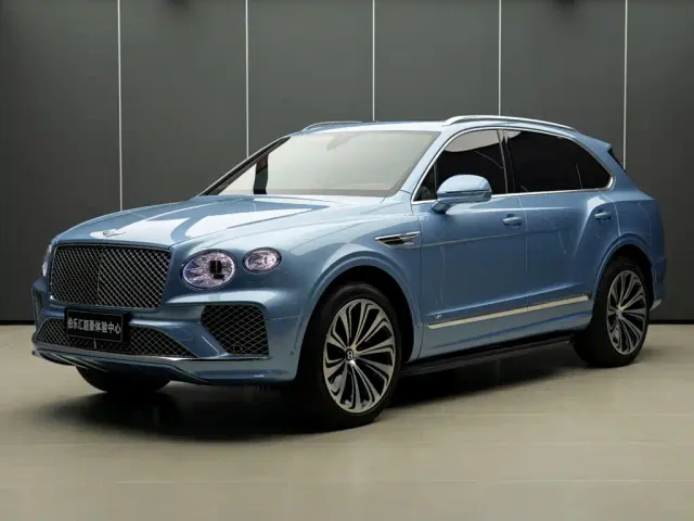 Bentley Bentayga — Фото автомобиля 2