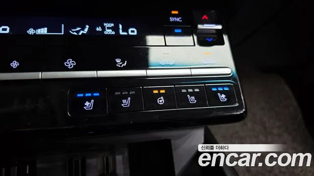 Hyundai Grandeur Grandeur (GN7) 3.5 LPG 2WD (Такси) — Фото автомобиля 2
