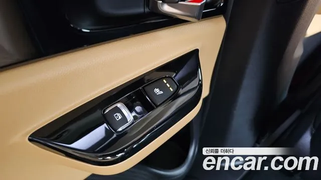 Kia Carnival Generation 4 — Фото автомобиля 19